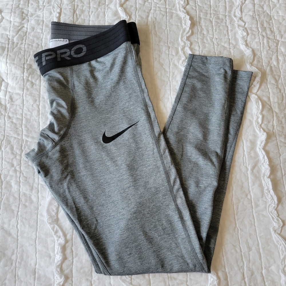 Nike Pro Tights DriFit L Dark Smoke/Light Smoke NWOT Compression